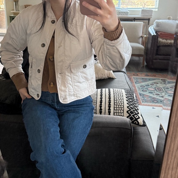 H&M divided|Neutral quilted puffer jacket,lightweight style in button down•••XS - Picture 10 of 13